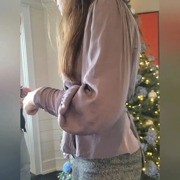 COPY - Banana Republic wrap tie blouse - Picture 5 of 6